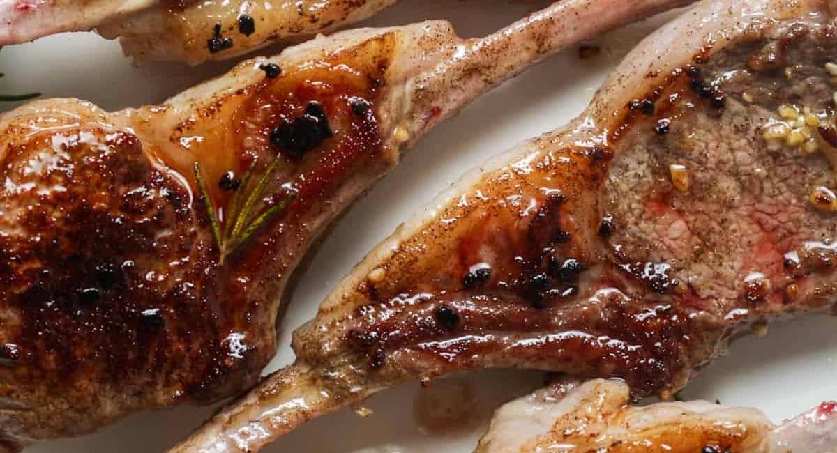 Overhead image of lamb lollipops.