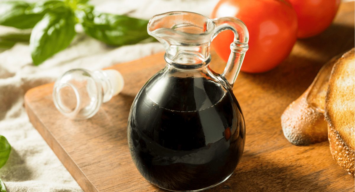 Up close image of balsamic vinegar.