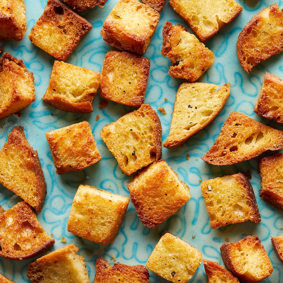 Easy Crispy Air Fryer Croutons Recipe