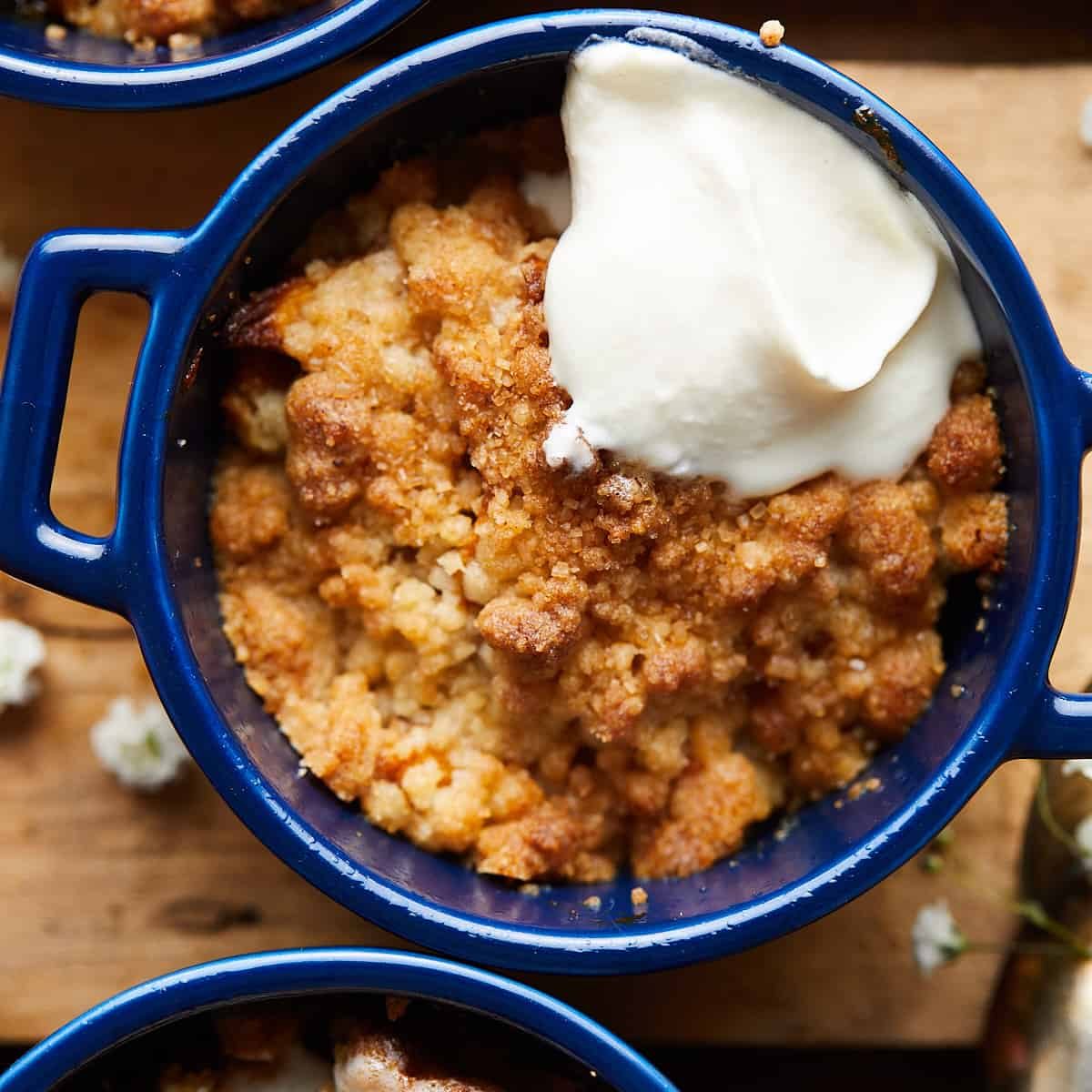 Air Fryer Peach Cobbler