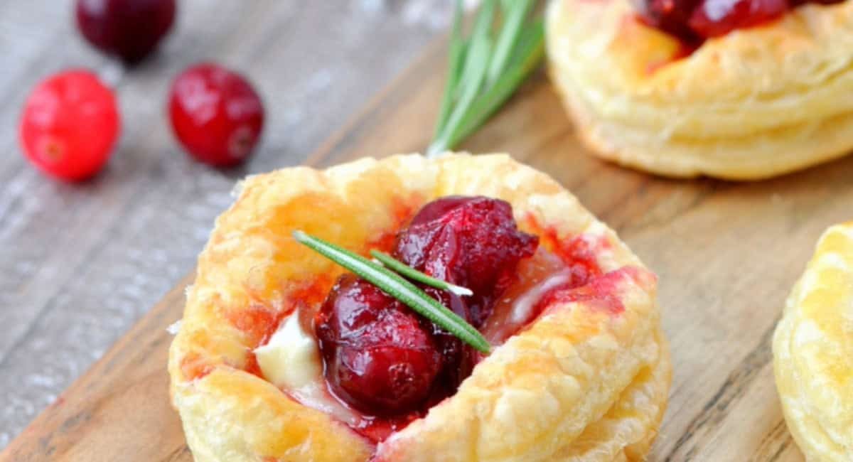 Up close overhead image of balsamic cranberry brie bites.