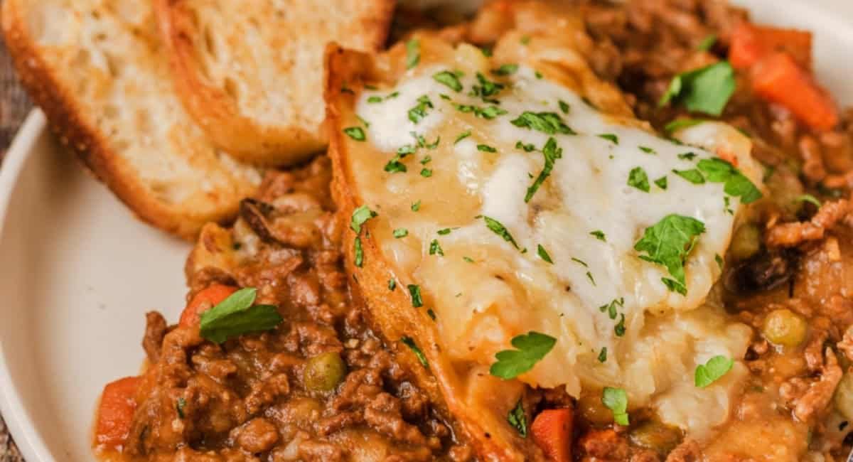 Overhead image of slow cooker cottage pie recipe.
