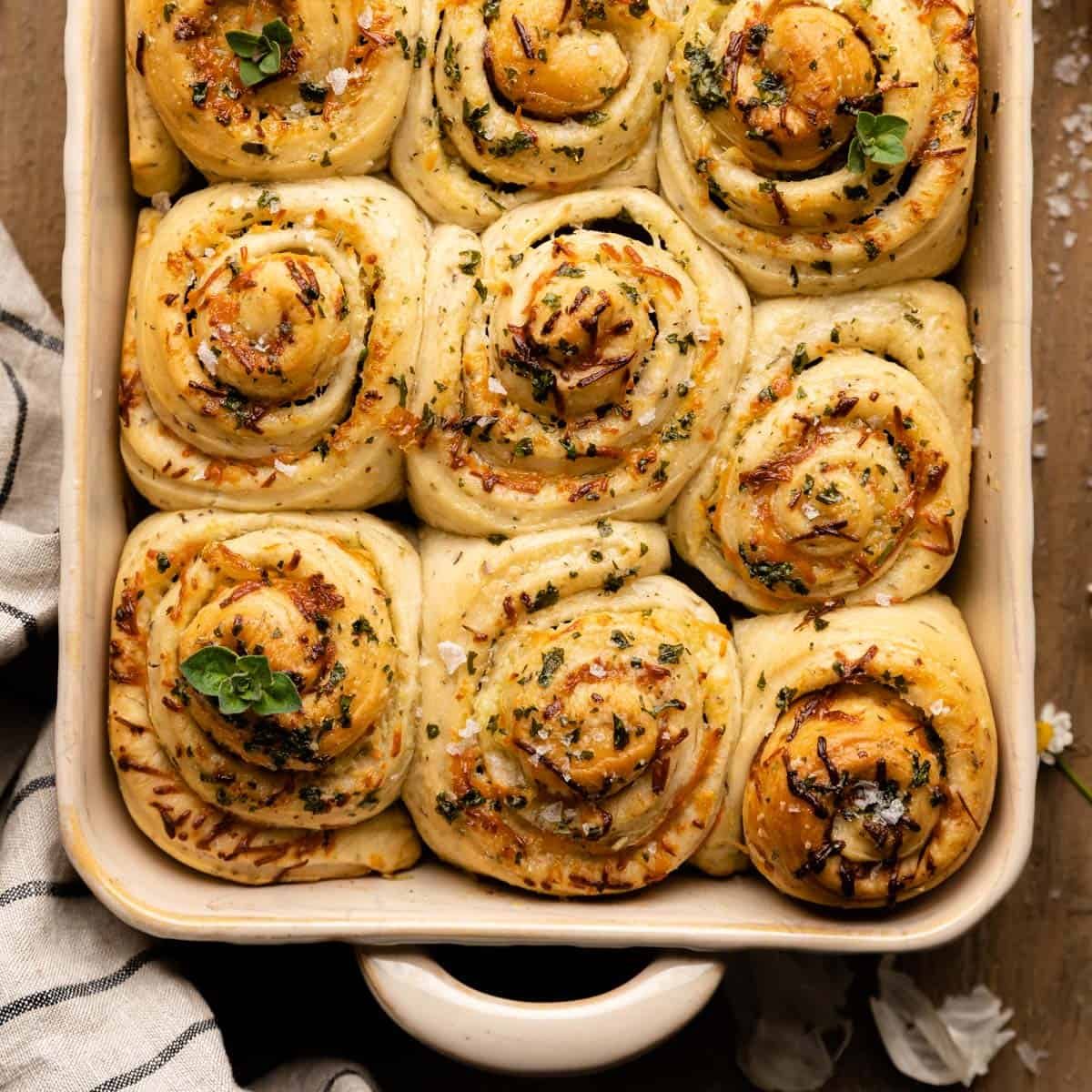 Cheesy Garlic Herb Butter Rolls (Cinnamon Roll Style)
