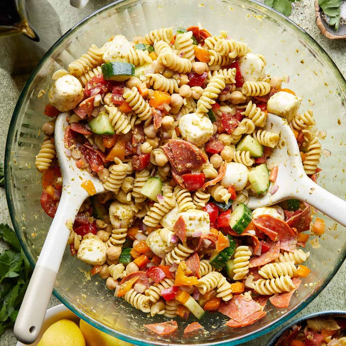 Healthy Italian Pasta Salad without Mayo