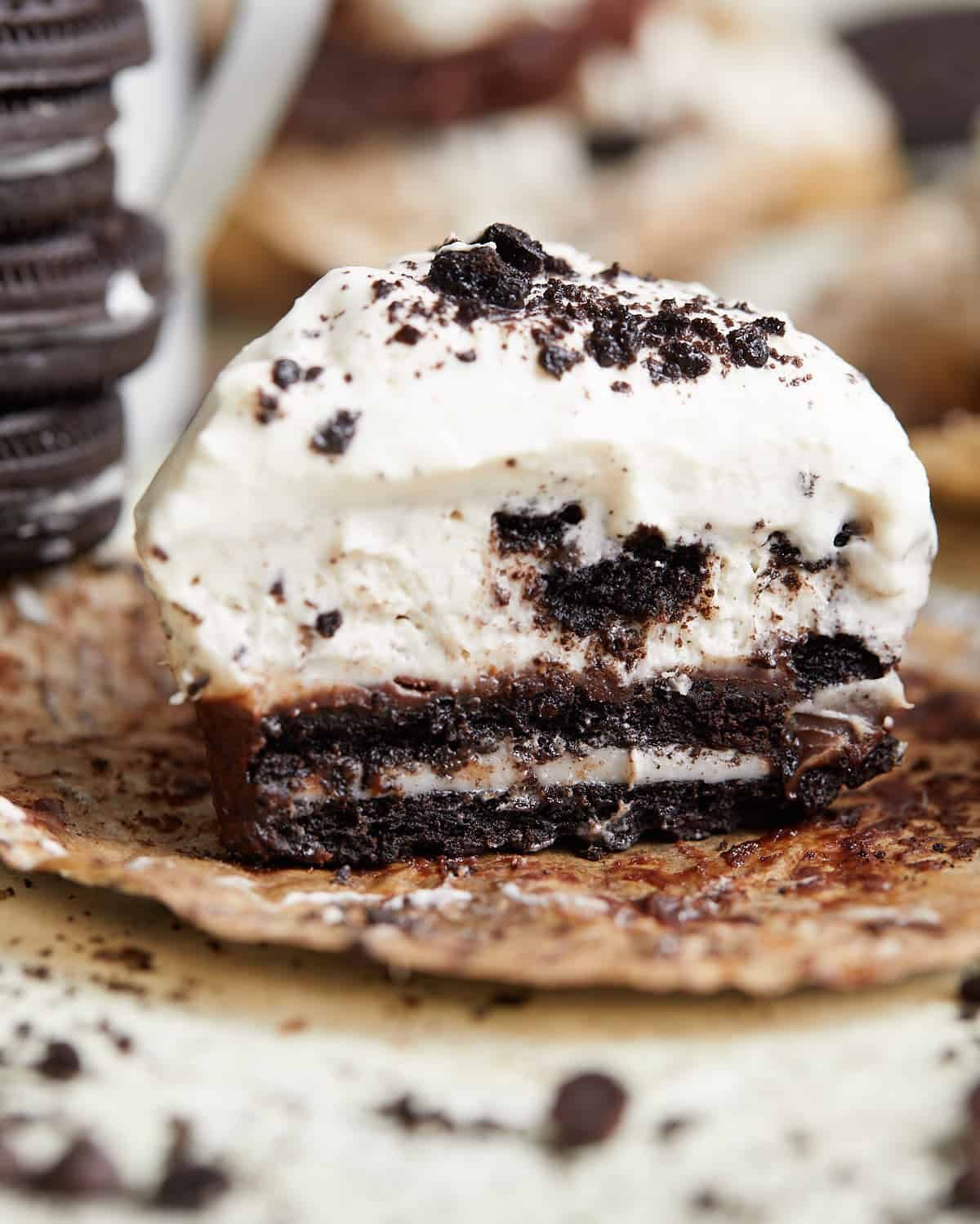 Up close image of no bake mini oreo cheesecake.