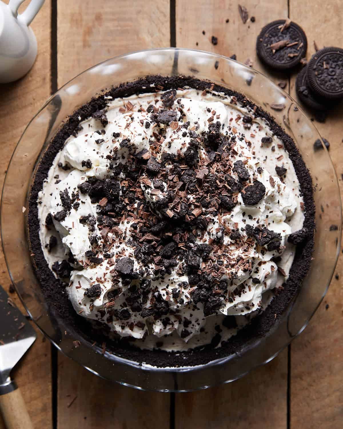 Overhead image of no bake oreo cheesecake pie.