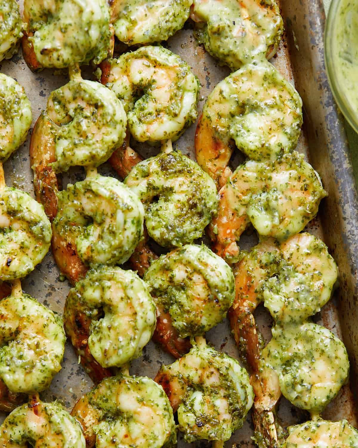 Overhead image of oven baked shrimp skewers.