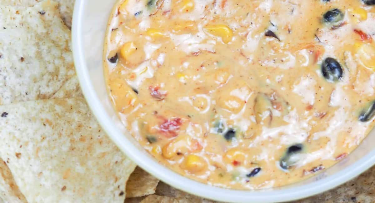 Overhead image of instant pot bbq queso.