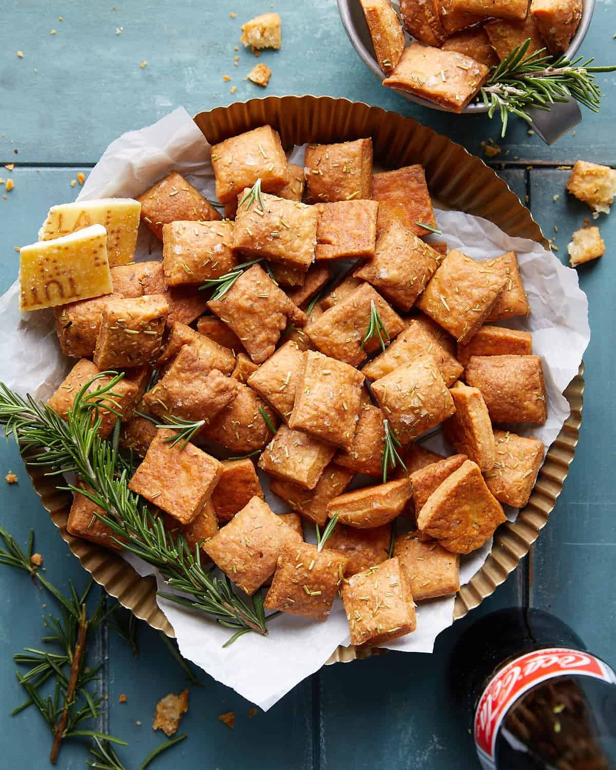 Overhead image of parmesan rosemary crackers.