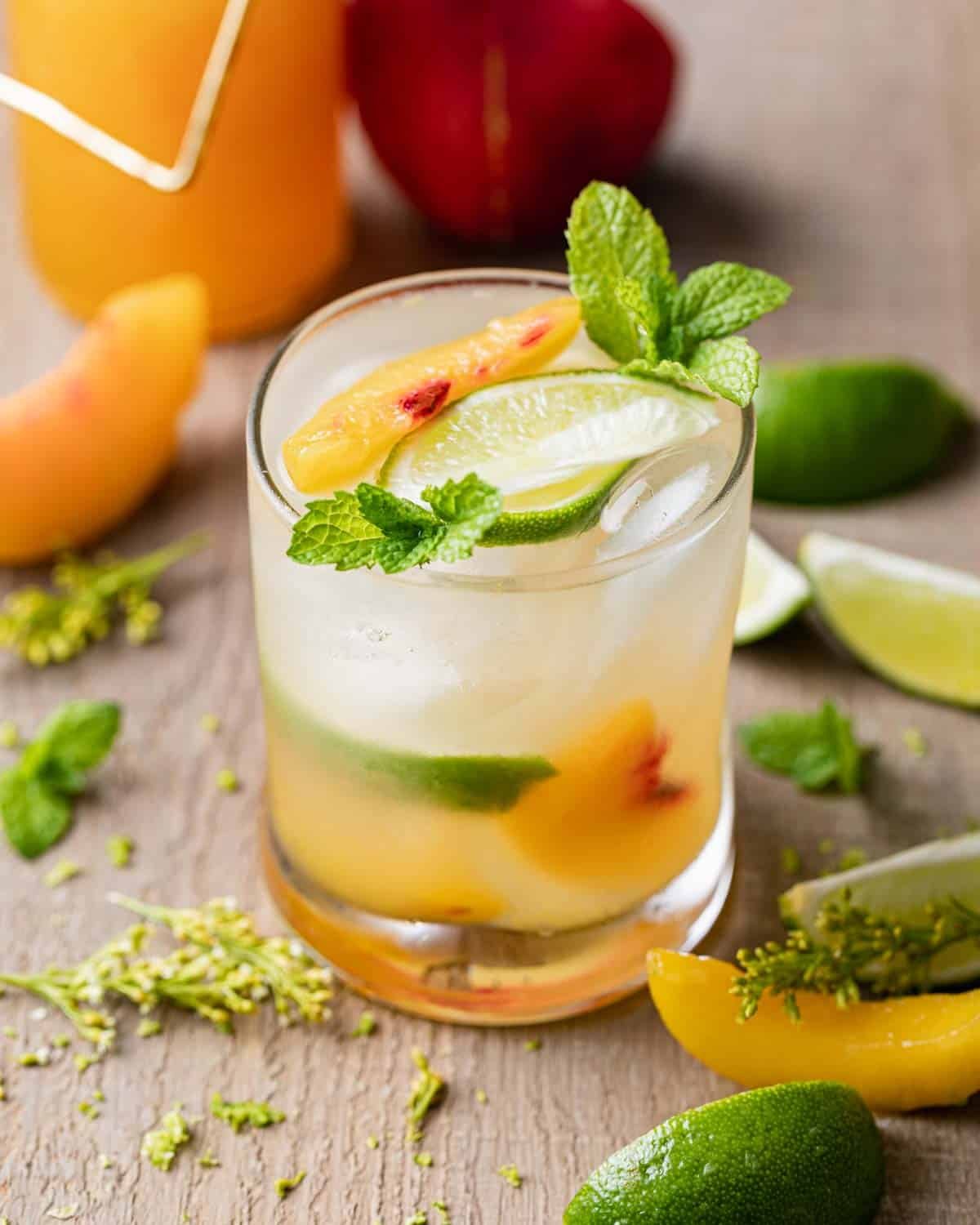 peach mule in cup