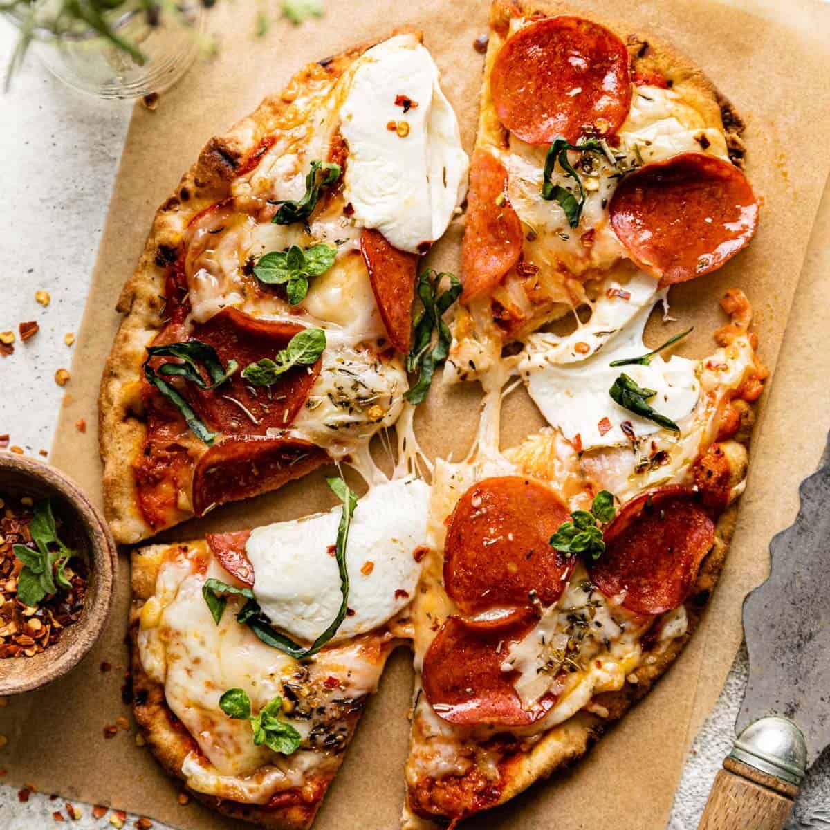 Pepperoni Flatbread Pizza (Naan)