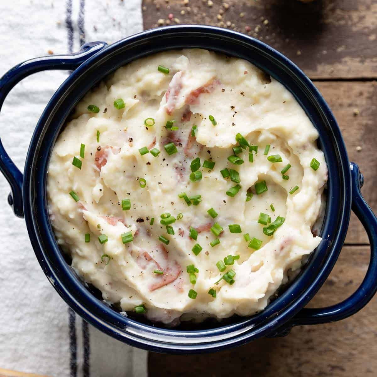 Mashed Red Skinned Potatoes with Garlic