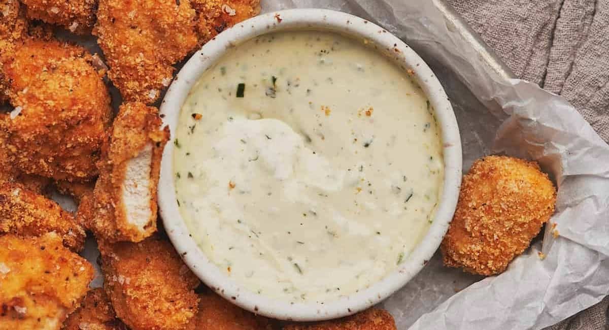 Overhead image of wingstop ranch recipe.