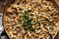 Quick and Creamy Ground Beef Stroganoff