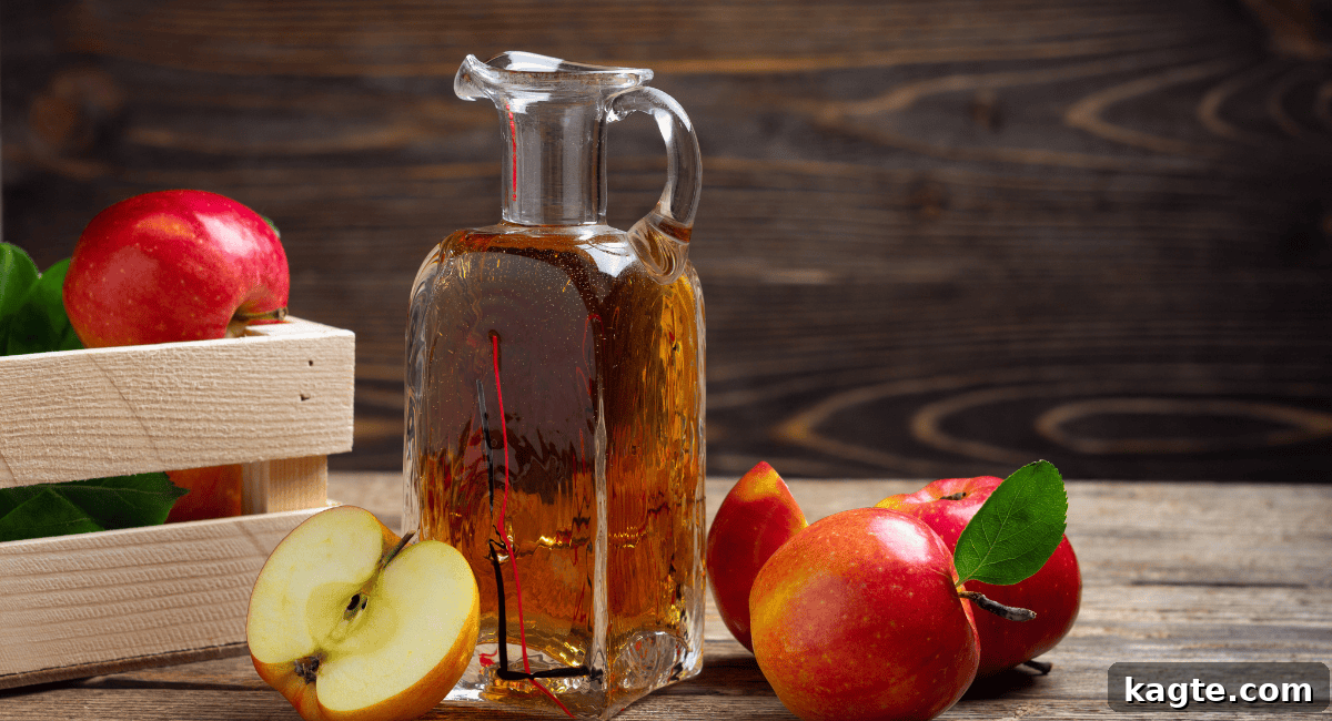 Worcestershire Sauce Swaps: Flavorful Alternatives 3 Up close image of apple cider vinegar.