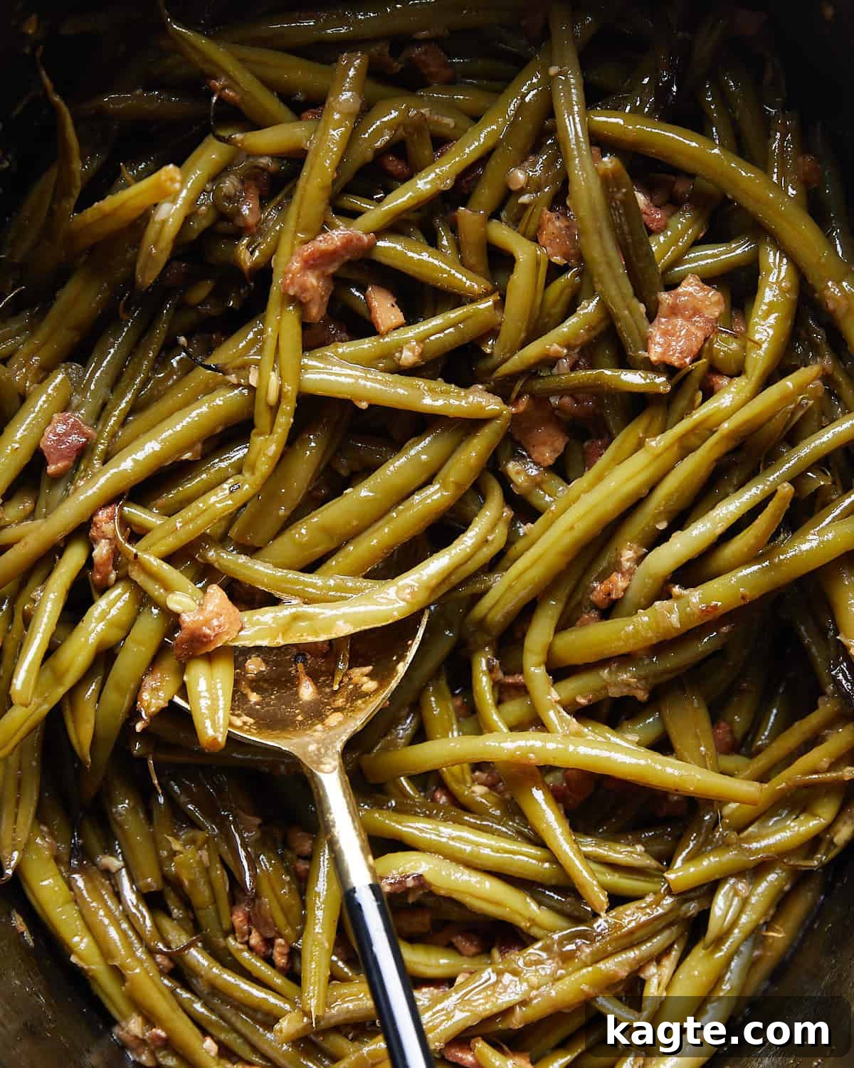 Up close overhead image of crockpot green beans. 